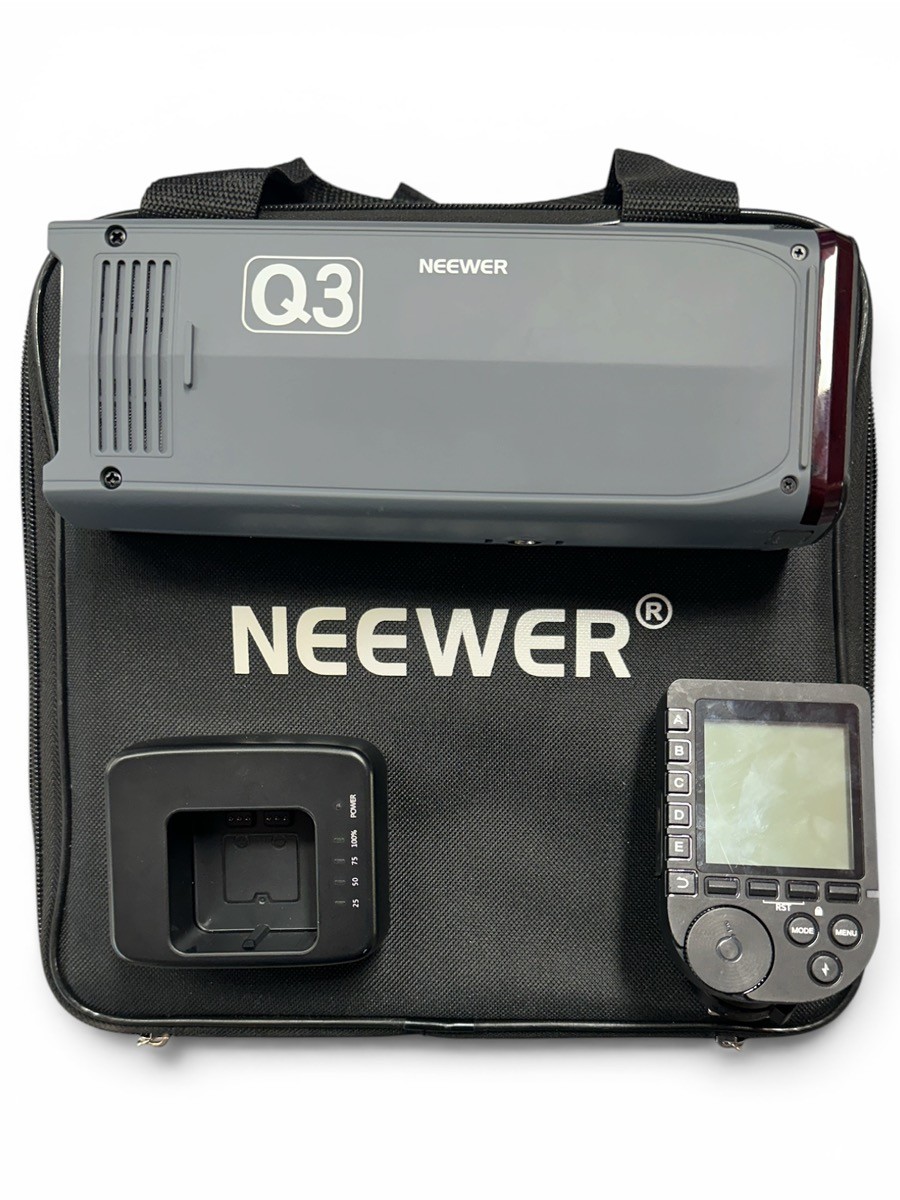 Neewer Q3 Flash Strobe Kit (UL RLE) (PSH044815)