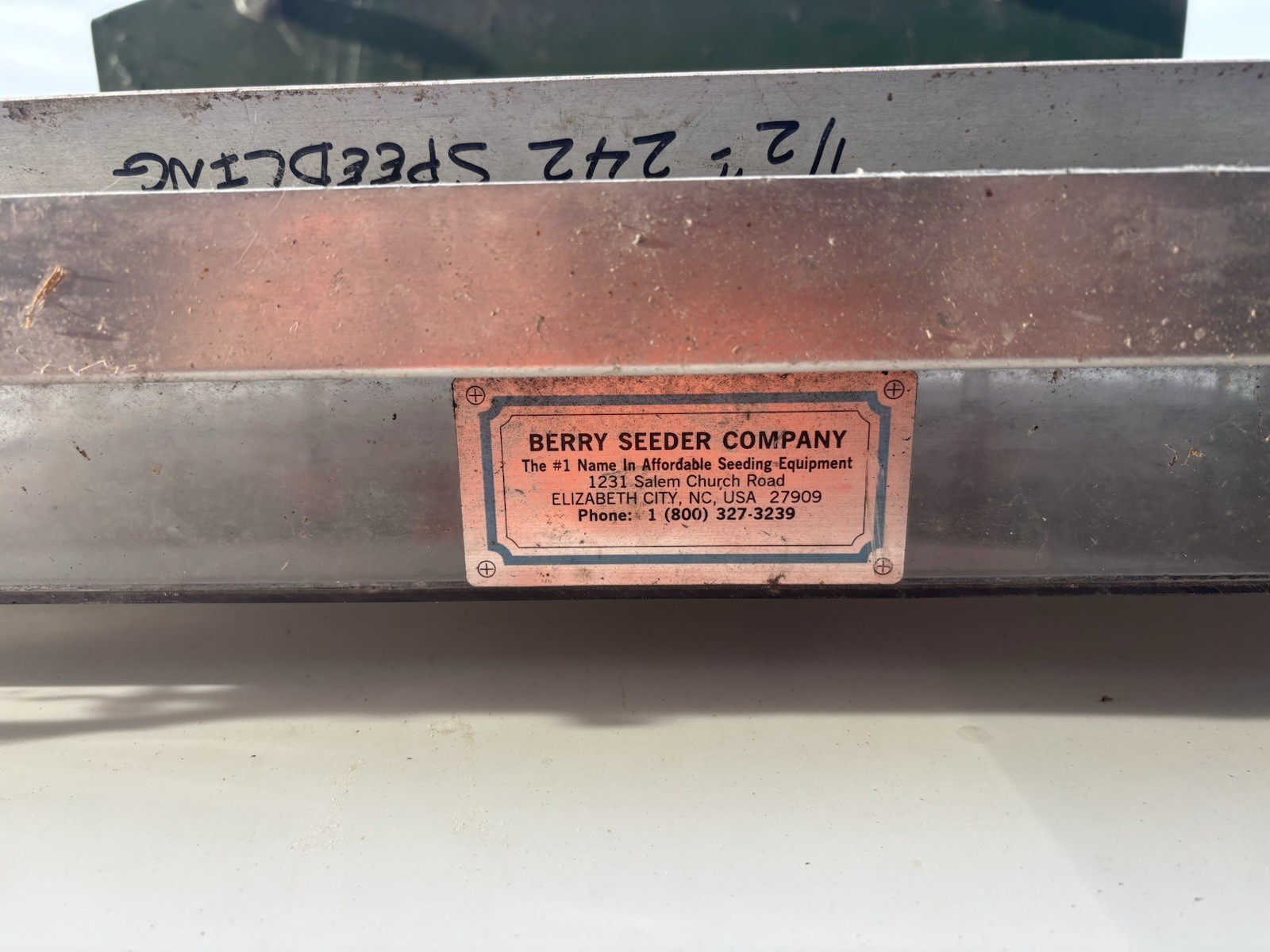 Berry Seeder Company Vacuum Seed Plate Seeder Farm Garden Equipment