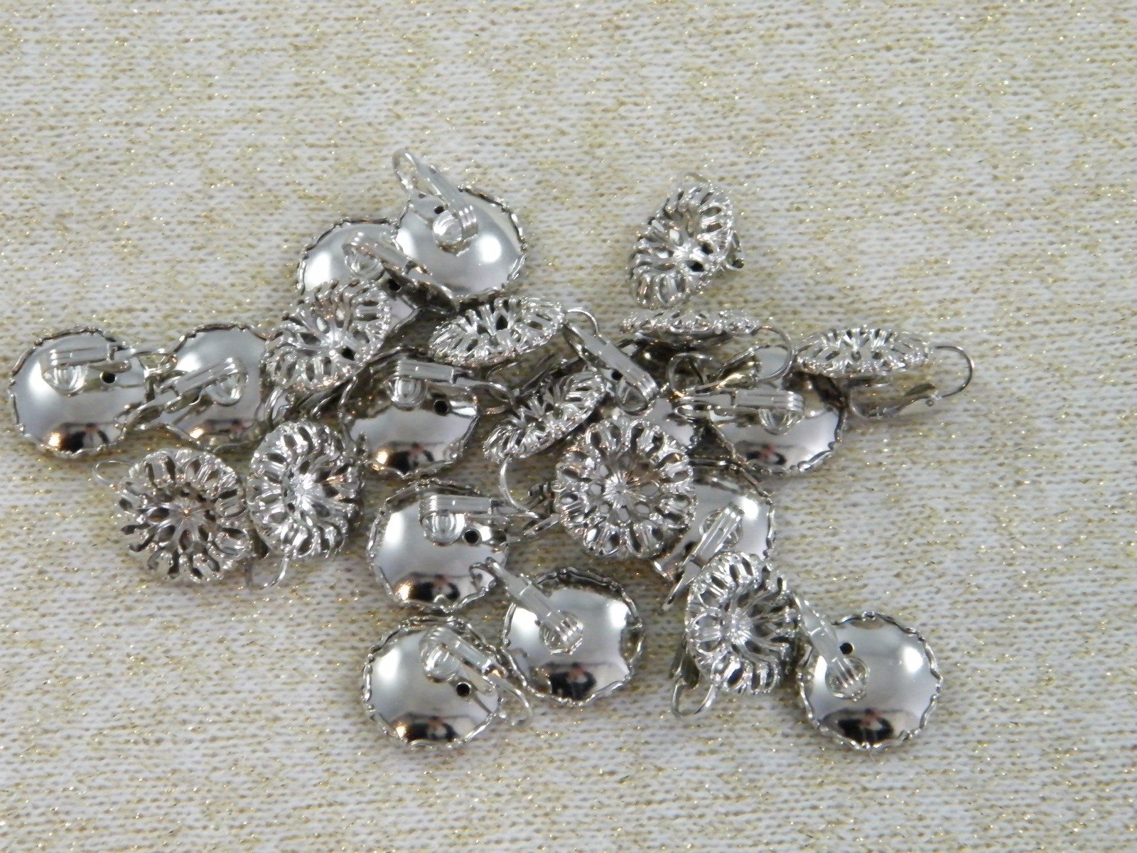 10 PAIRS ~ VINTAGE SILVER TONE FILIGREE ~ CLIP EARRING FINDINGS / JEWELRY MAKING