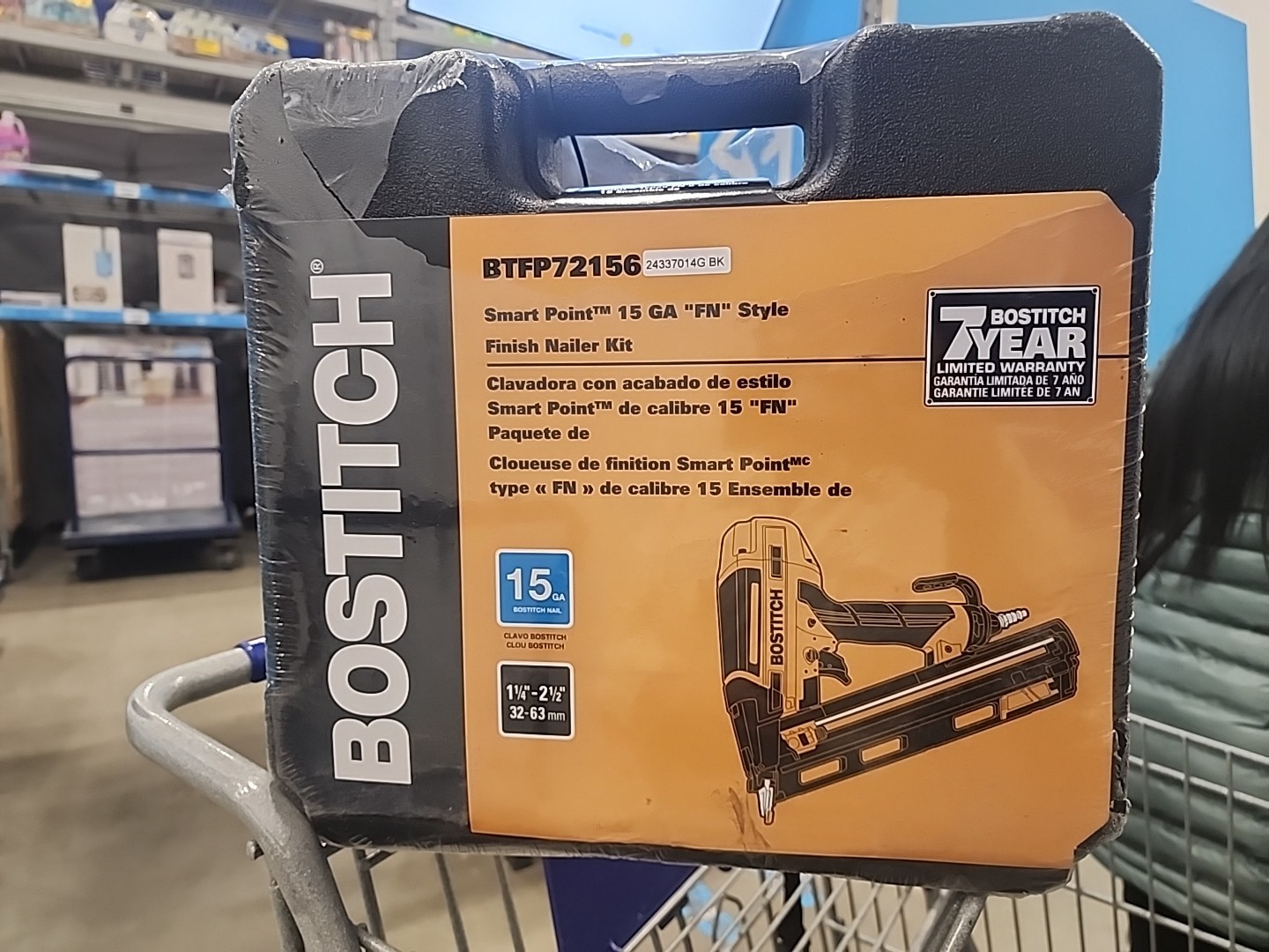 Bostitch BTFP72156 Finish Nailer Kit 15 Gauge Smart Point FN Style with Case NEW