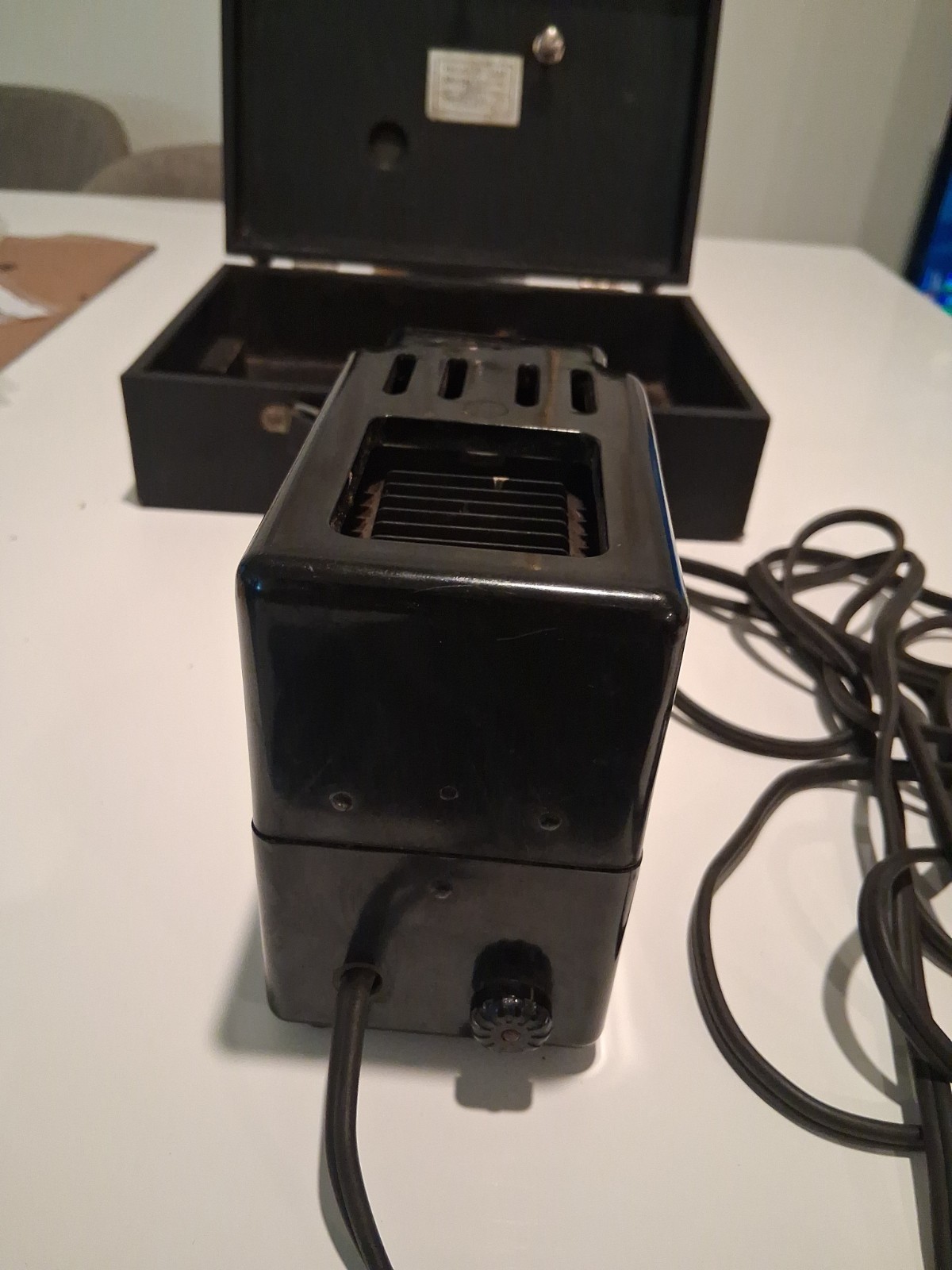 Vintage Kodak Kodaslide Projector Model 1 Original Projecto Case AS IS Untested