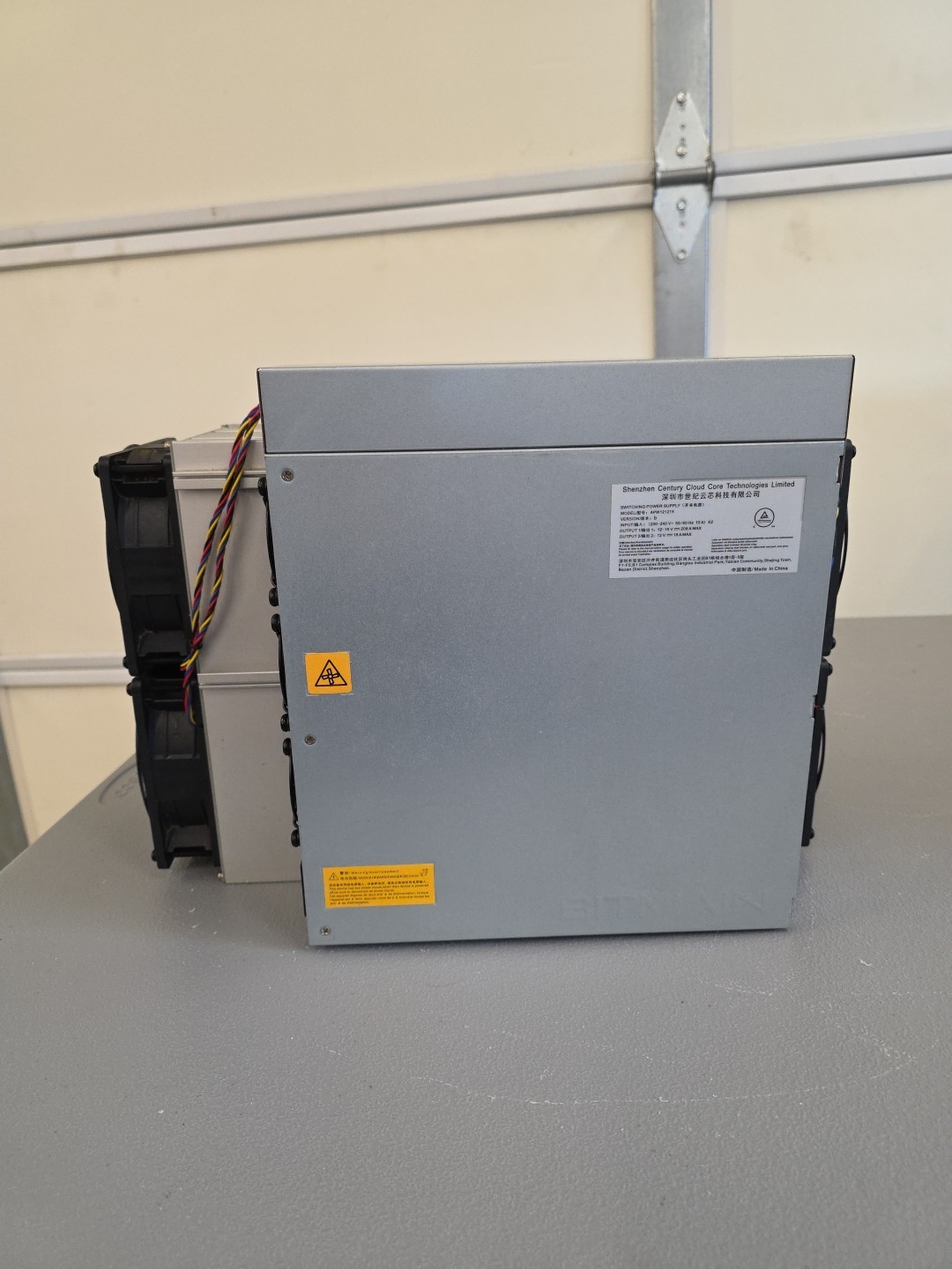 Bitmain Antminer S19j Pro 100TH/s Bitcoin Miner