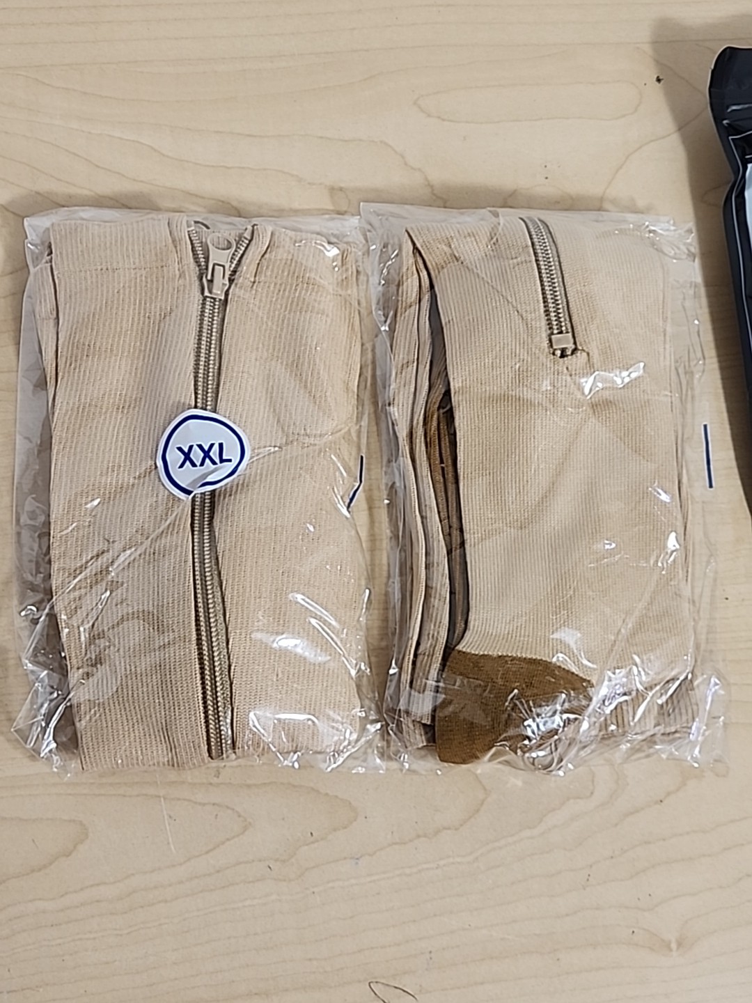 Performance Compression Socks. Beige Size XXL 15-20mmHG New In Package