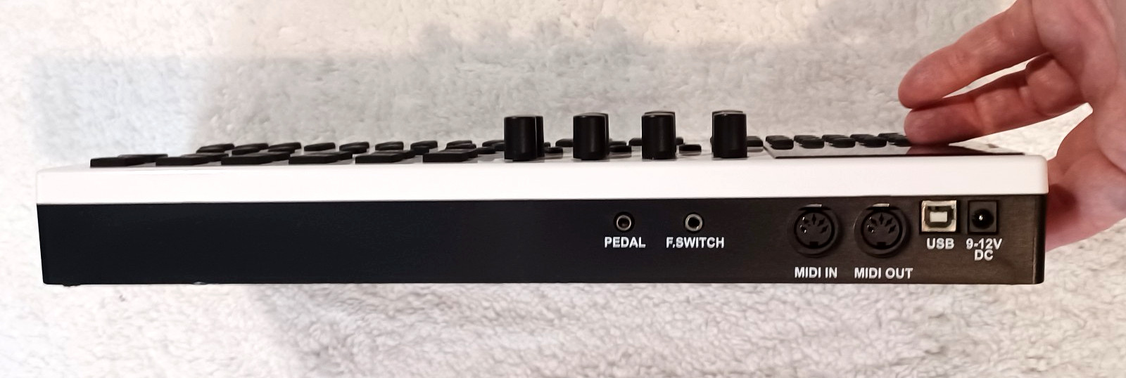 ISLA INSTRUMENTS KORDBOT - Chord Creative MIDI Controller - Excellent Cond! NICE