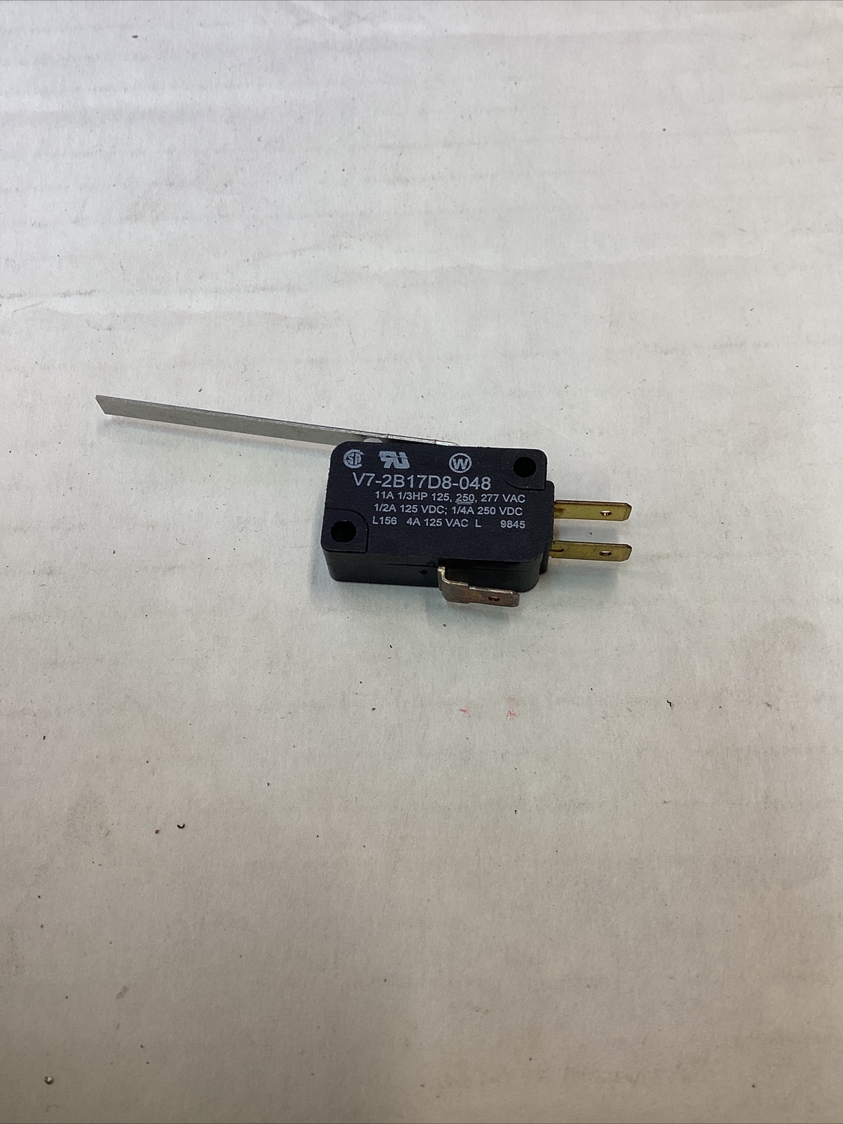 HONEYWELL V7-2B17D8-048 Premium Mini Swch,3A,SPDT,Lng Strt Lever