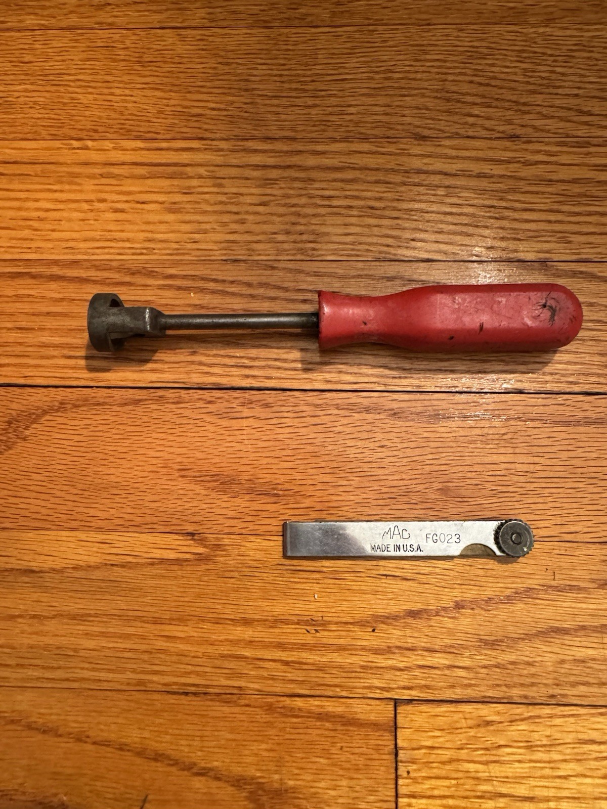 Mac Tools S14A Brake Spring Retainer Tool Hard Red Handle And Mac Feeler FG023