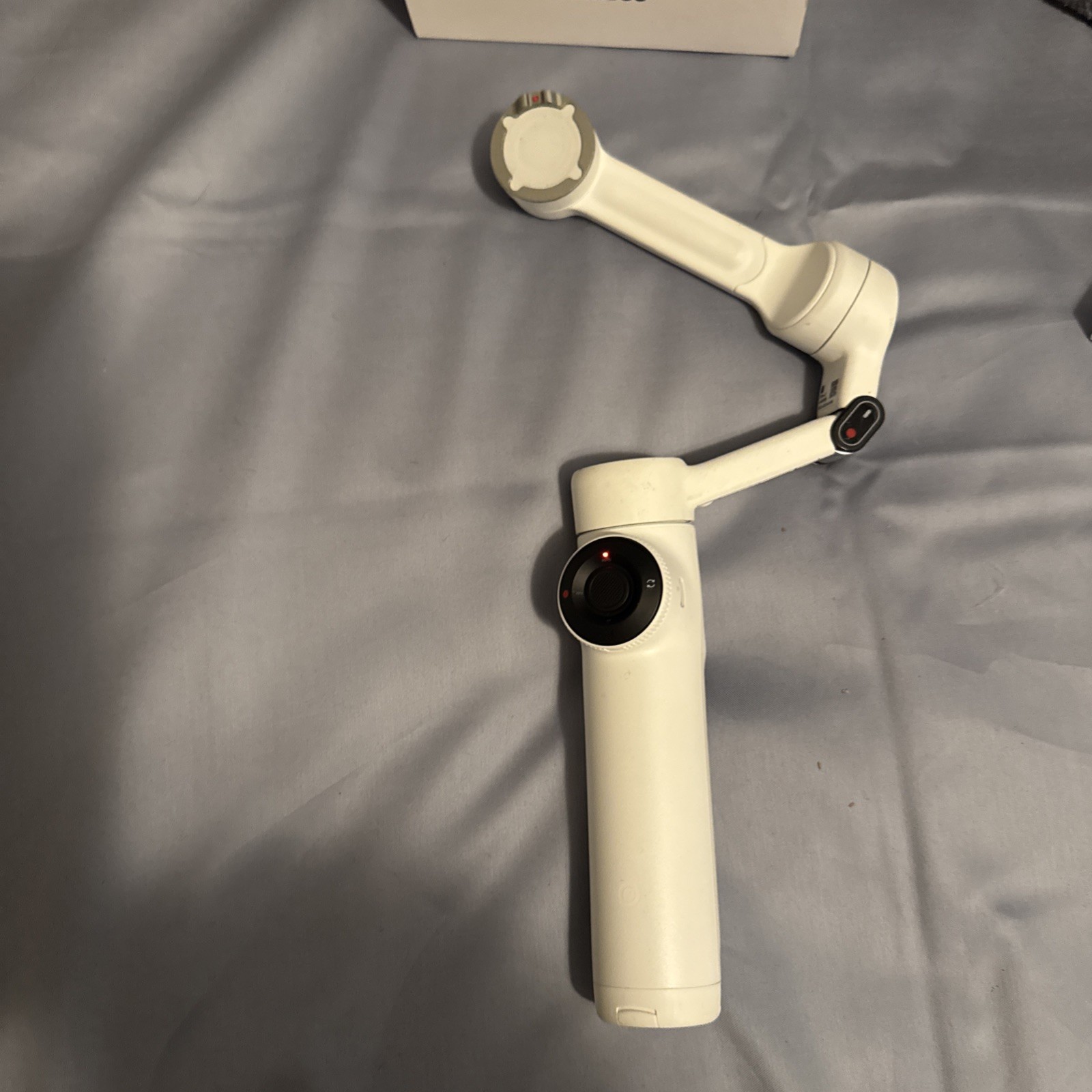 Insta360 Flow 2 Pro 3-Axis AI-Powered Gimbal-Stone Gray-AI Tracker