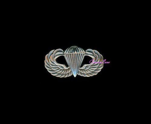 USA Paratrooper Wings 1-1/4" (gloss)  + a custom promo pin