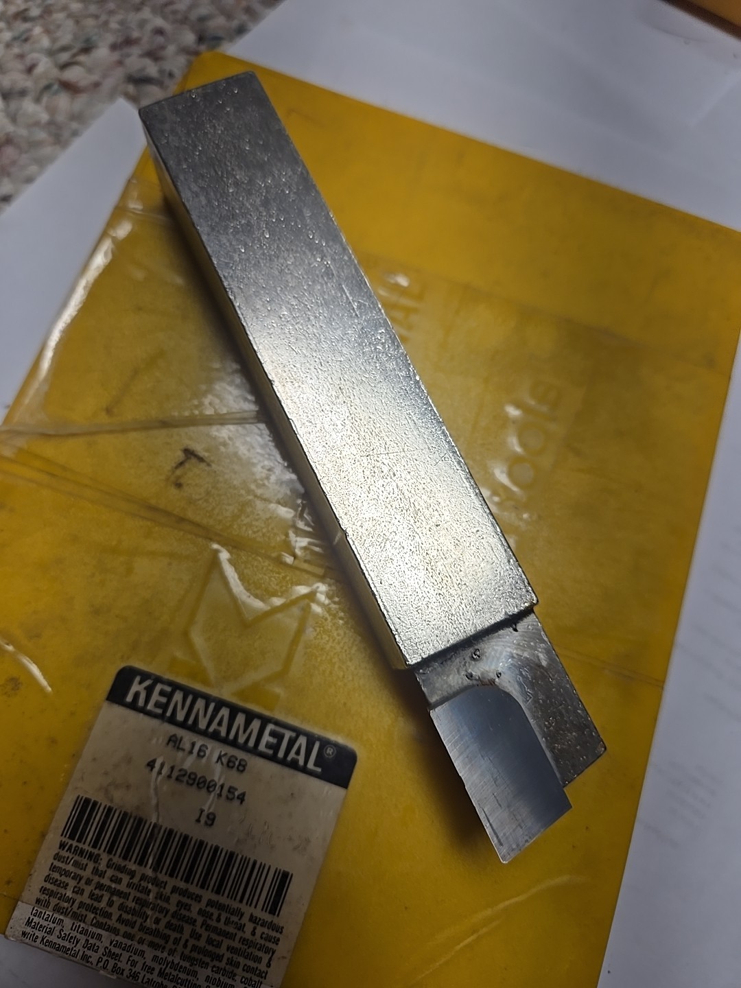 One New Kennametal AL16 K68 Left Side Brazed Carbide Tipped Lathe Cutting Tool