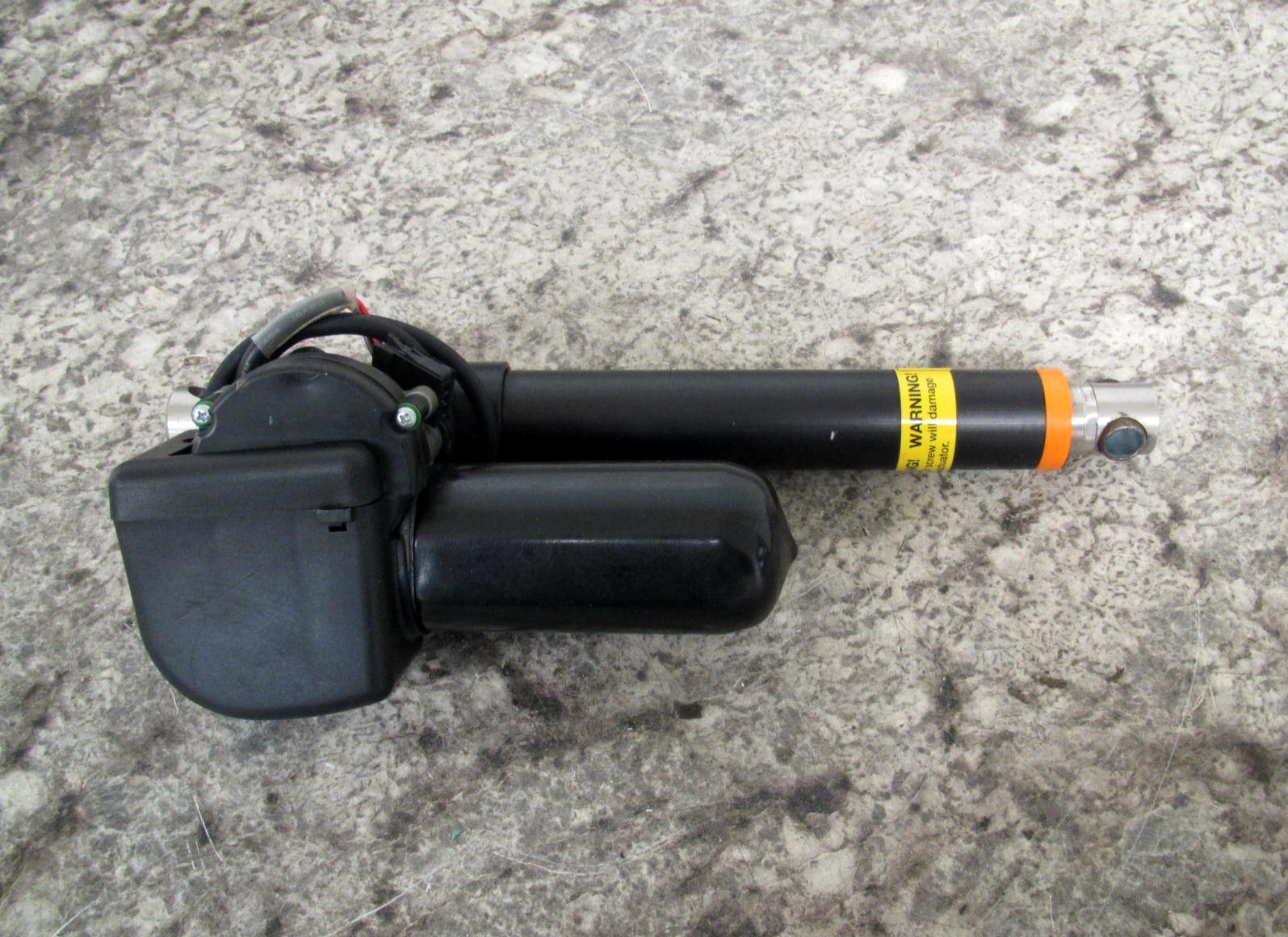 Permobil 319608 / 82520023 / RE25 Power Wheelchair Seat Recline Actuator Used