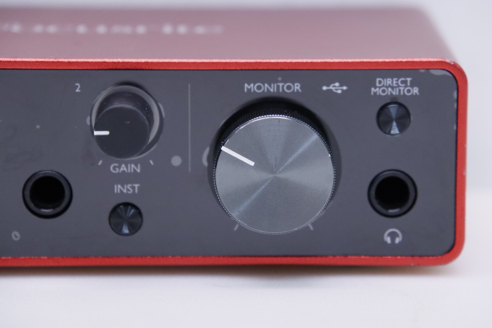 Focusrite Scarlett 2i2 3rd Gen. 2-Channel USB Audio Interface With One XLR Cable