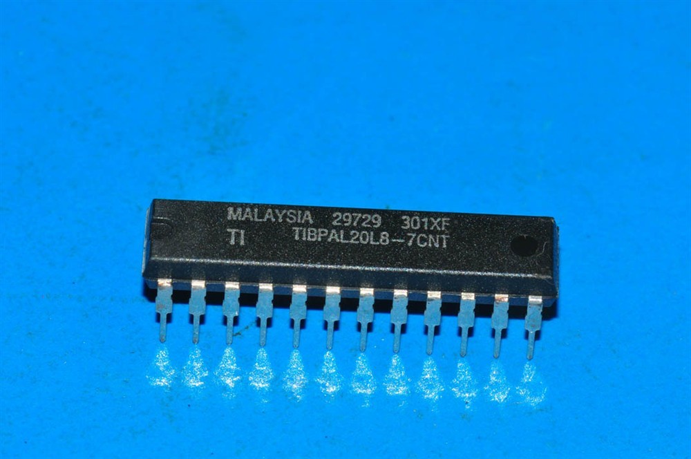 New (7pcs) TIBPAL20L8-7CNT TEXAS INSTRUMENTS IC Programmable
