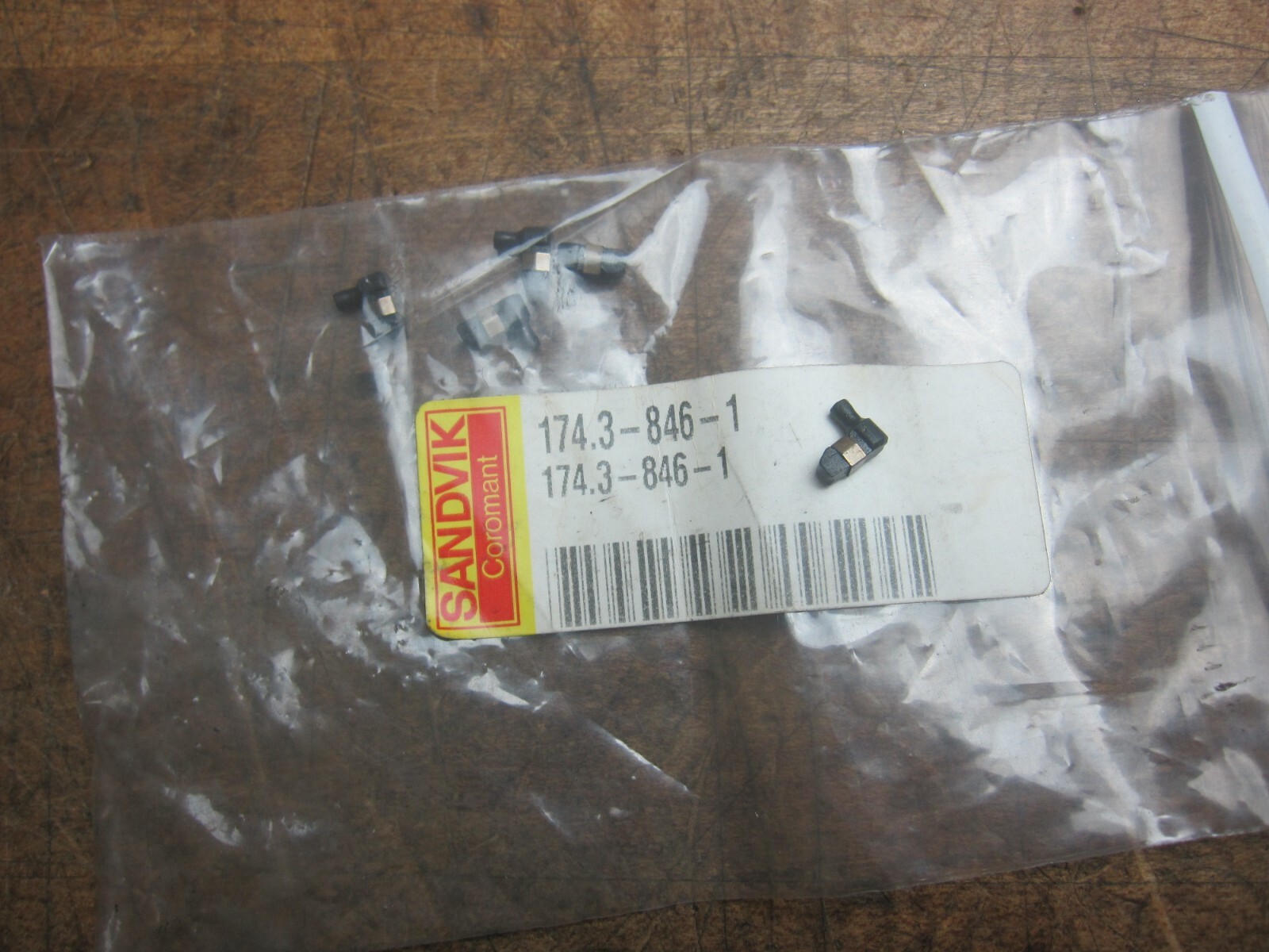 1 Sandvik 174.3-846-1 indexable insert lever