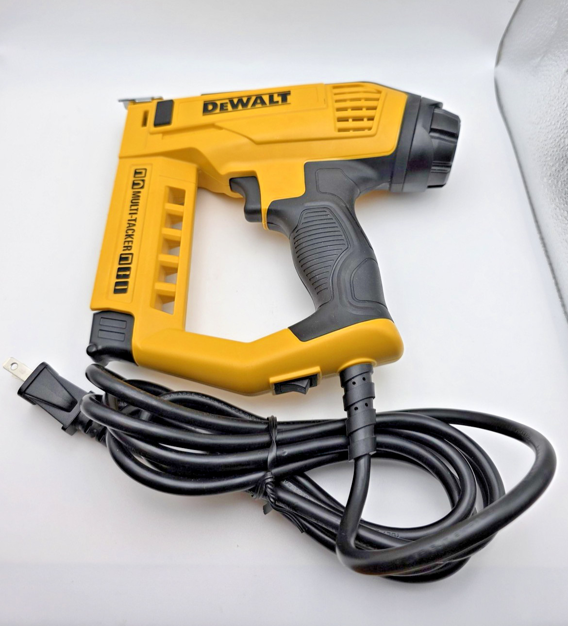 DeWALT DWHT75021 Heavy Duty Electric 5 in 1 Multi-Tracker Stapler Nailer Gun New