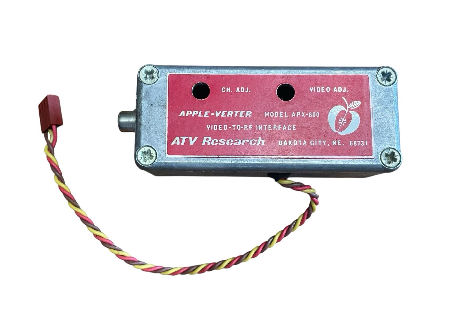 Vintage Untested Apple-Verter APX-800 ATV Research Video to RF Interface Apple
