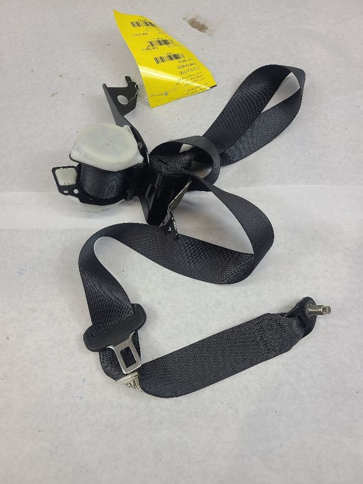 FORESTER 2016 Seat Belt Rear 607274