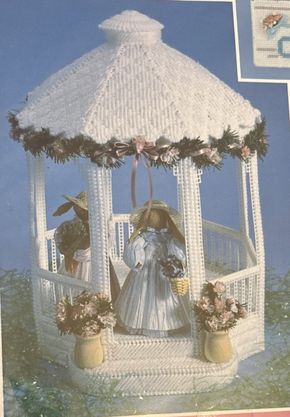 Vtg Rare Mary Maxim MUSICAL GAZEBO Needlepoint Pattern #7076 only