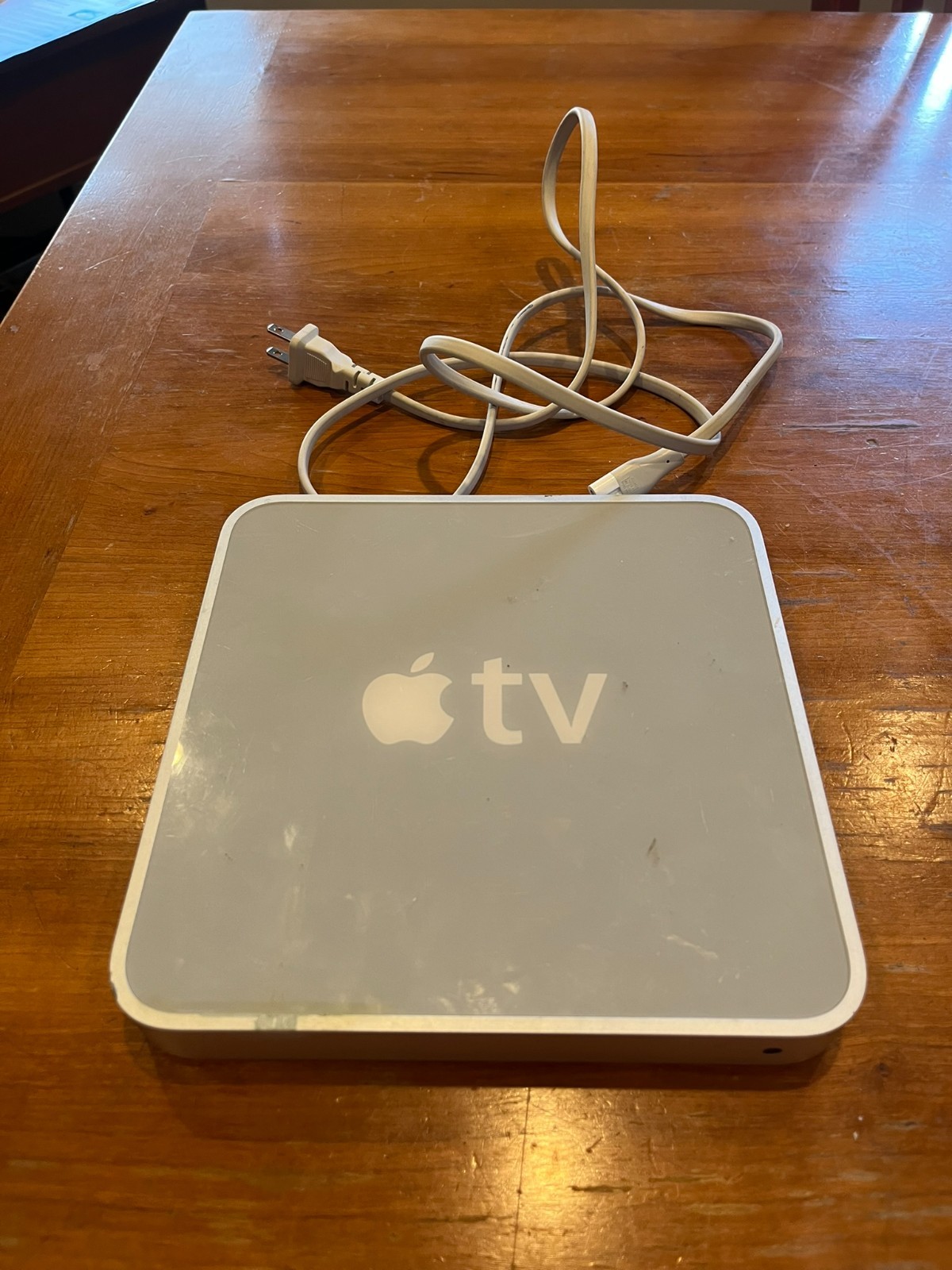 Apple TV (1st Generation) 40GB Media Streamer - A1218 - No Remote Included