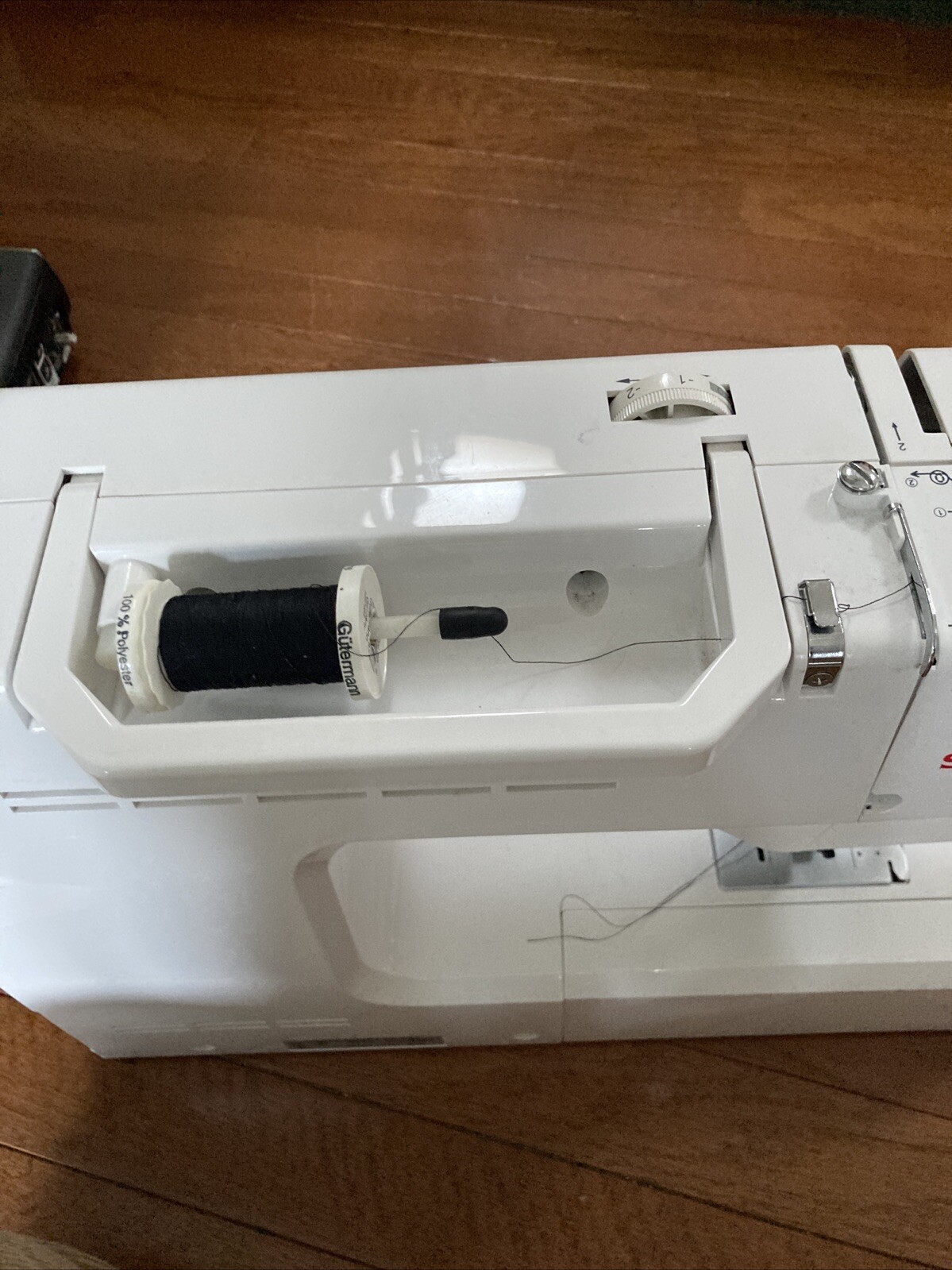 SINGER Confidence 7465 Sewing Machine Works READ