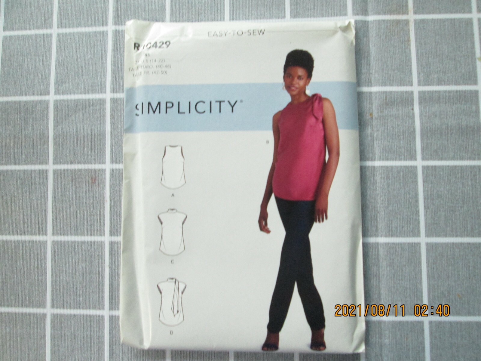 Simplicity Pattern #R10429 R5 - Ladies Top - 3 Styles - SZ 14-22 - UNCUT