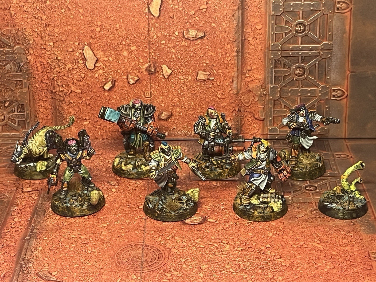 Games Workshop Necromunda House Orlock Gang House Of Iron - Pro Painted