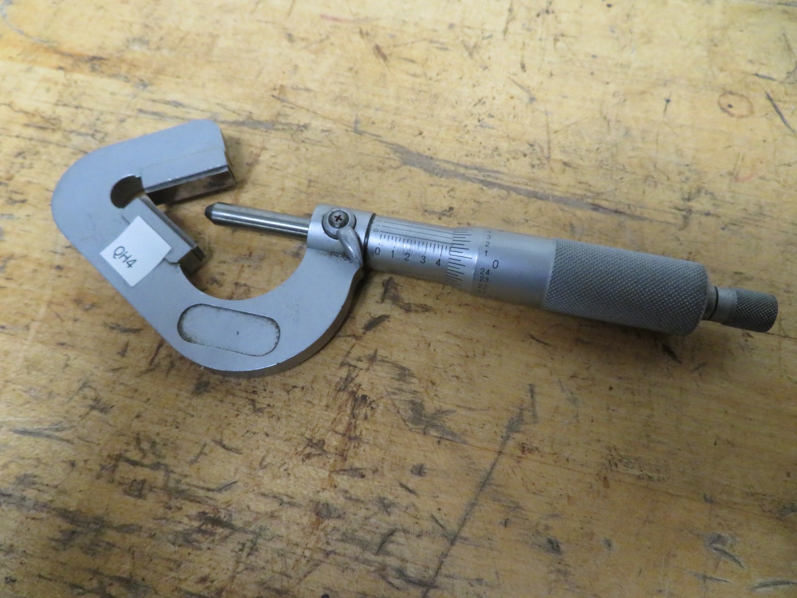 Mitutoyo 114-202 V-Anvil Micrometer 0.09-1" 3 Flutes-Carbide Tipped QH4