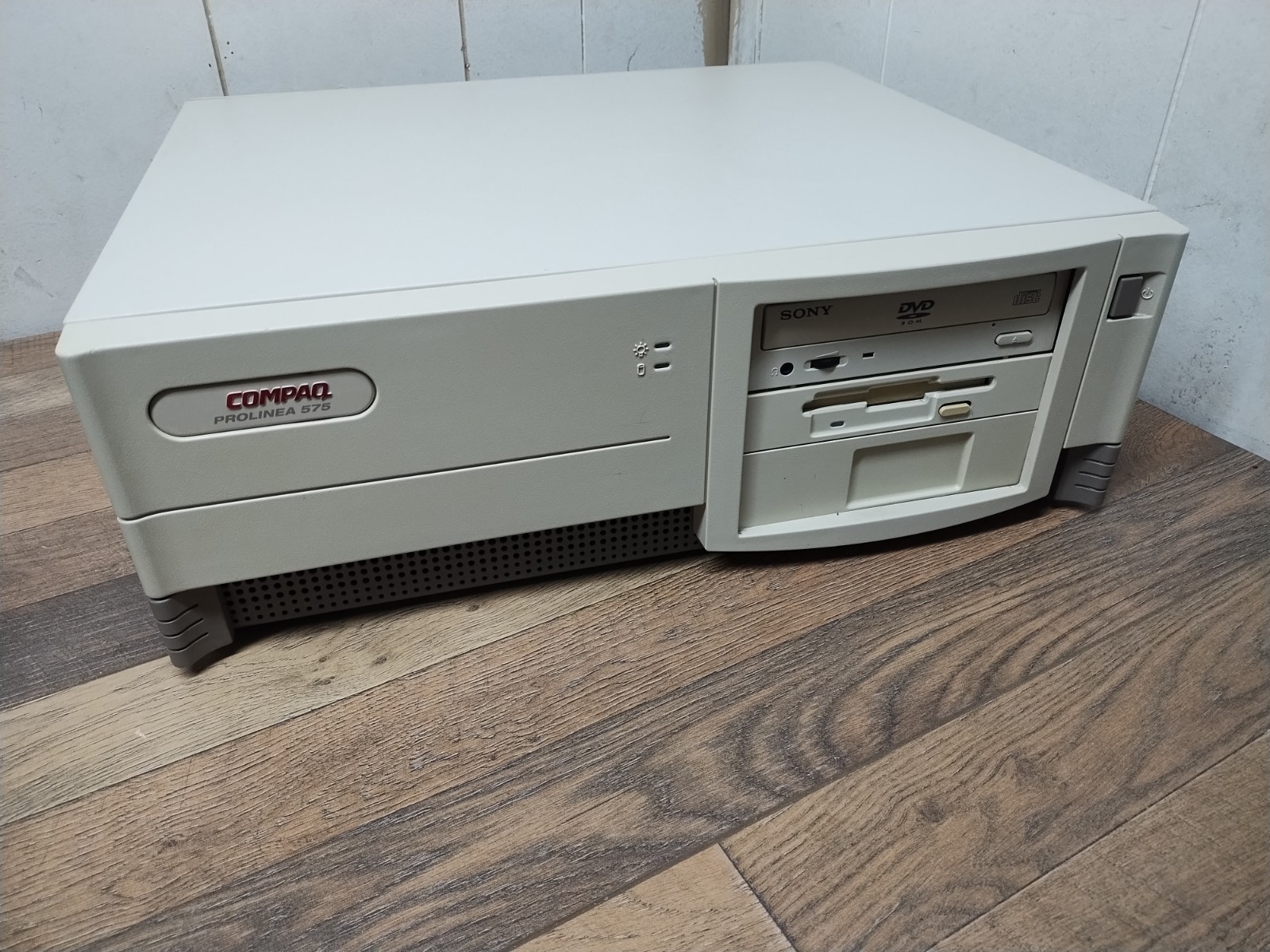 Compaq Prolinea 575 Pentium 75 FreeDOS MSDOS 16mb Gaming Workstation SDHD Win95