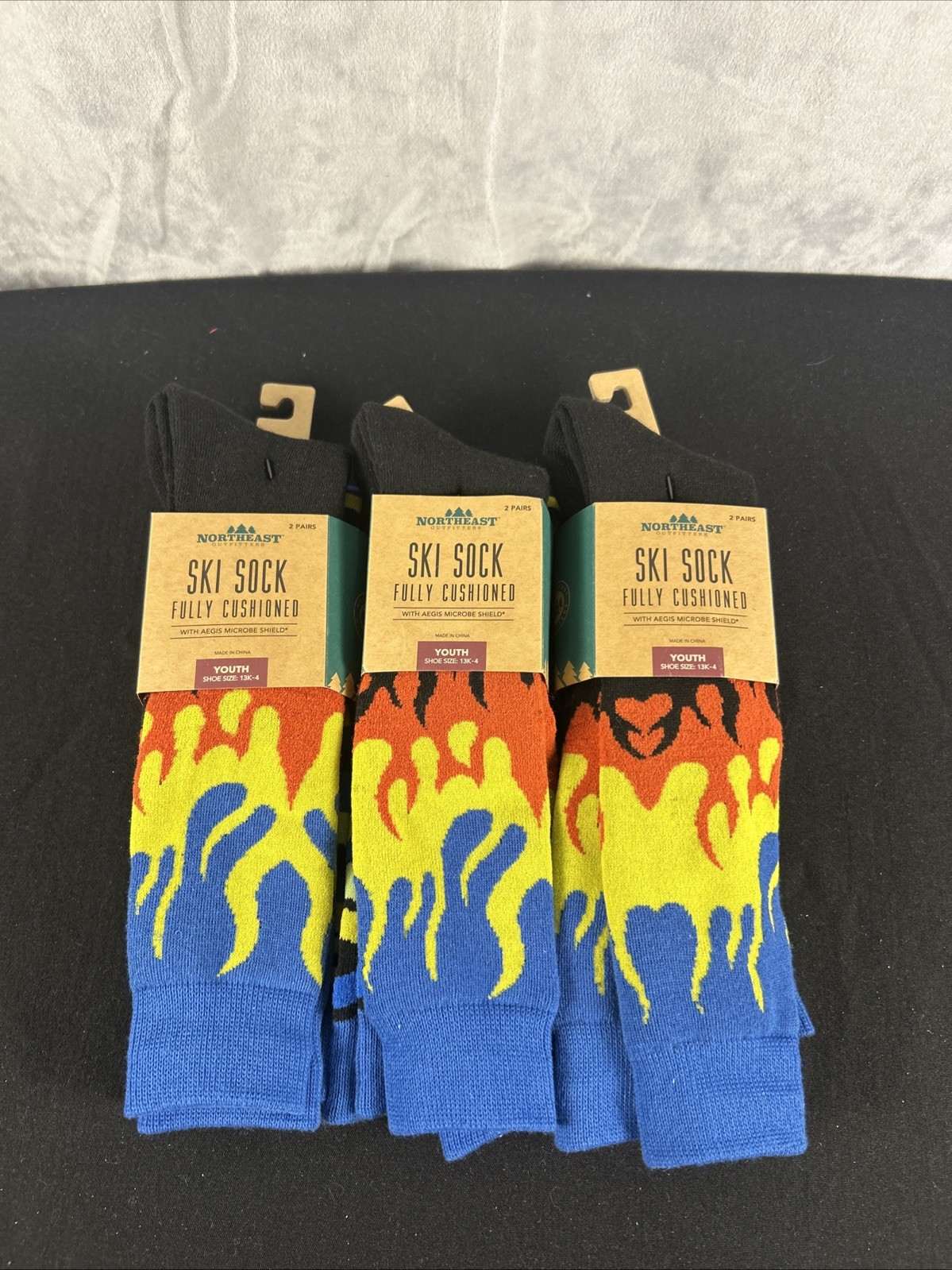 Alpine Design Youth Size 13K-4 Neo Snowsport Flame Chutes Ski Socks 6 Pairs New