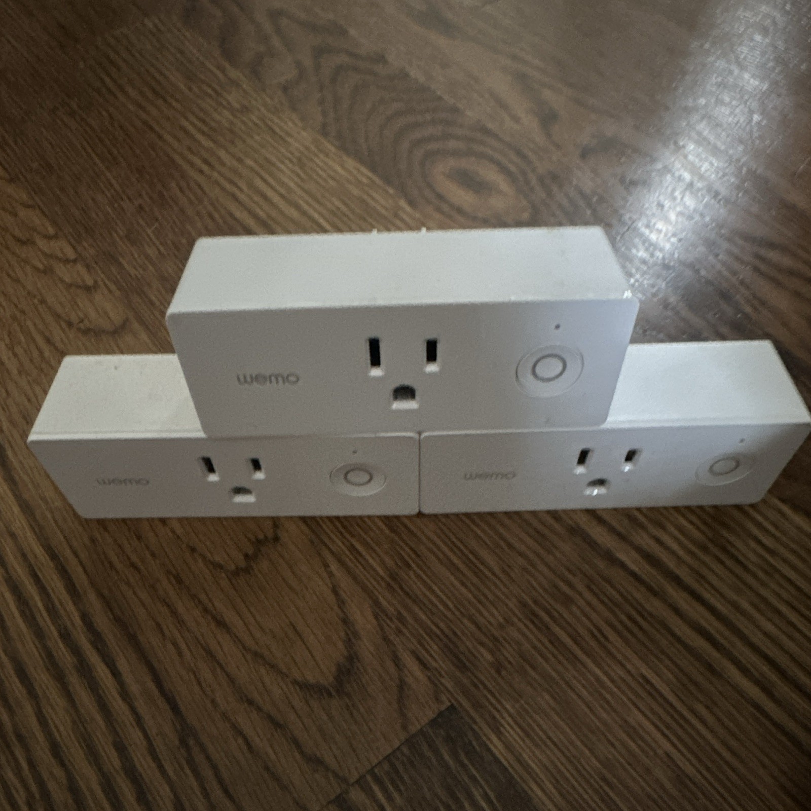 WeMo Wi-Fi Smart Plug Single Outlet On/Off Switch White Indoor Lot of 3