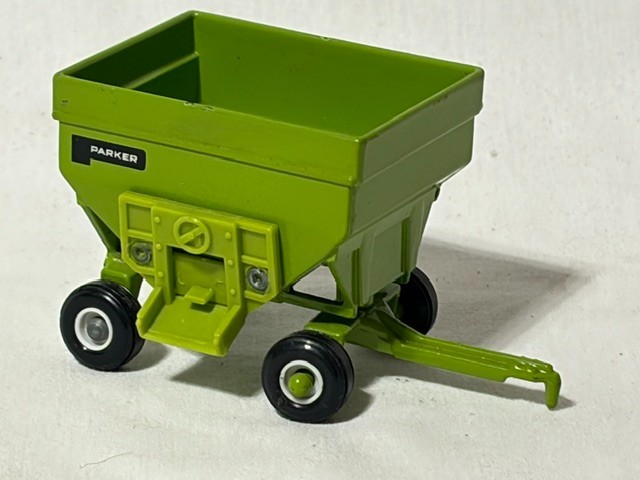 ERTL Parker Gravity Wagon, Green, 1/64