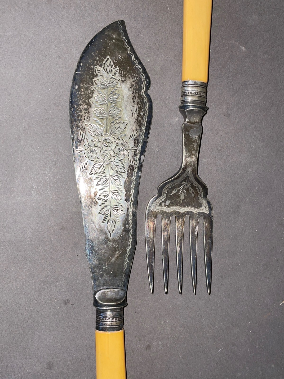 VINTAGE A.P. & CO SILVERPLATE ETCHED FISH KNIFE & FORK SERVING CAKE SLICE SET
