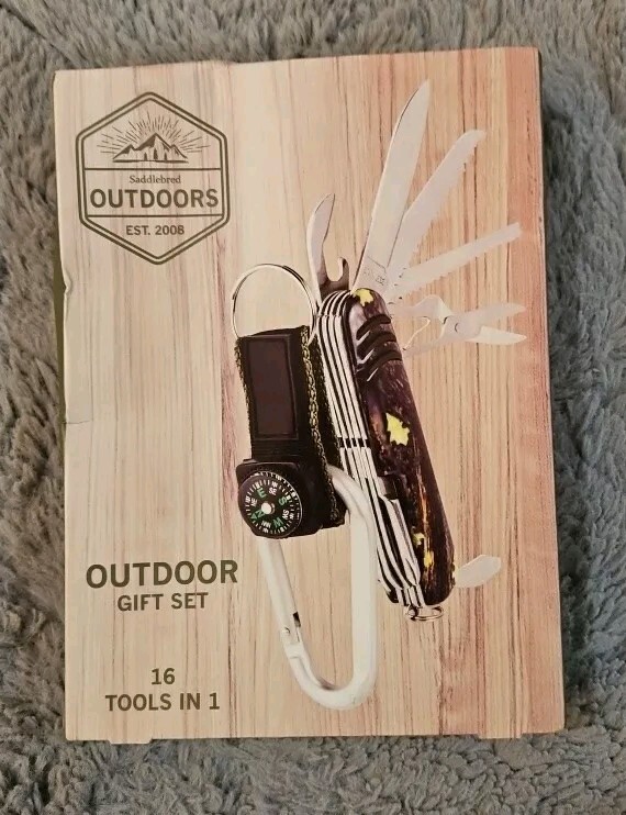 Saddlebred Outdoor 16 Tools in 1 Double Tool Gift Set - New