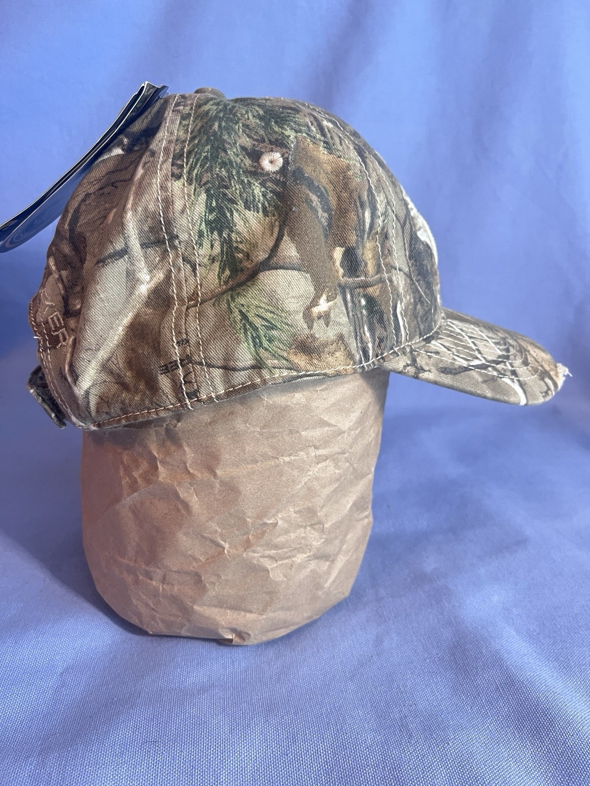 Realtree Xtra Hunting Camouflage Hat. Scent Blocker. upc 084229306945