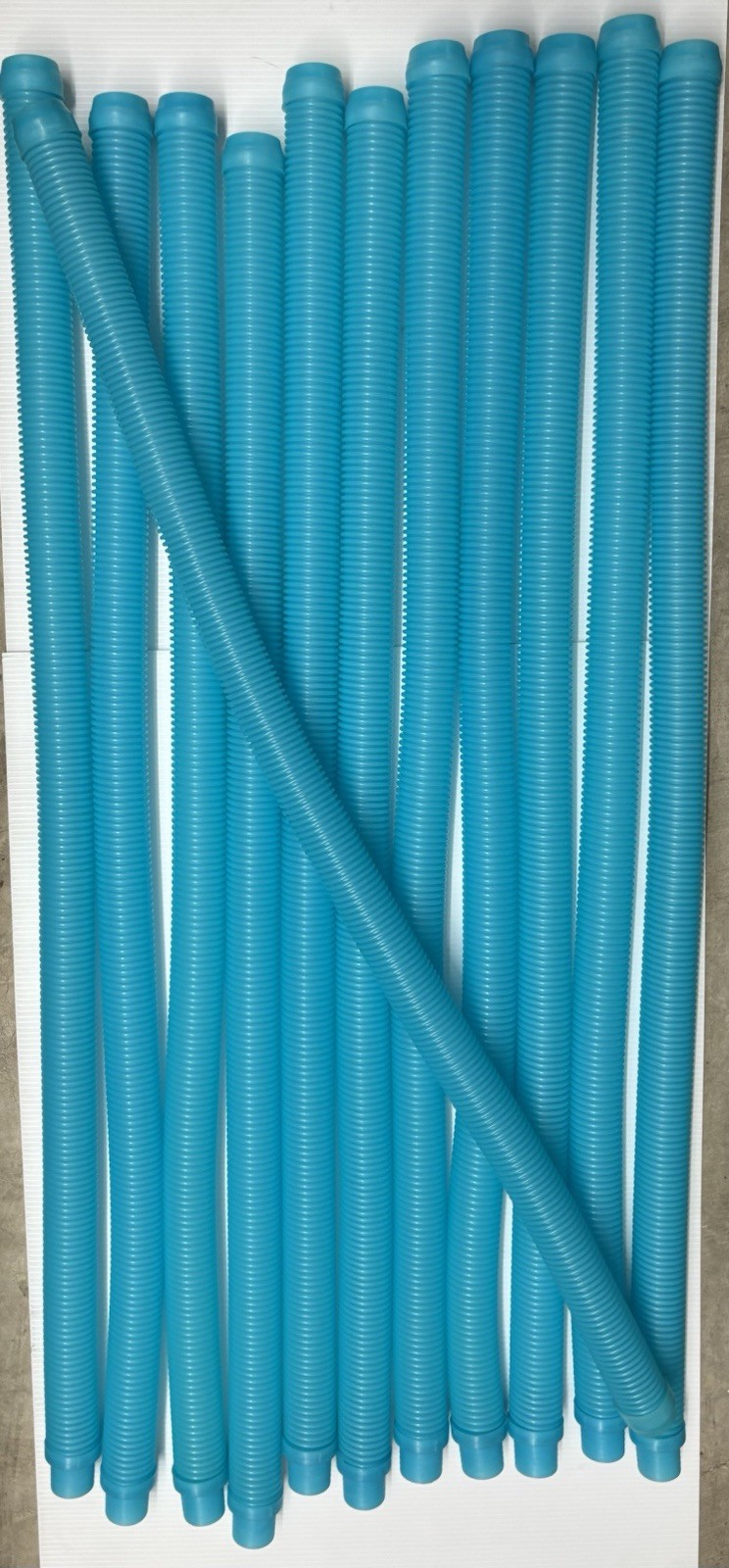 Destroyer Plastics 48-inch Aqua Swimming Pool Cleaner Hoses - 11 + 1 Leader Hose