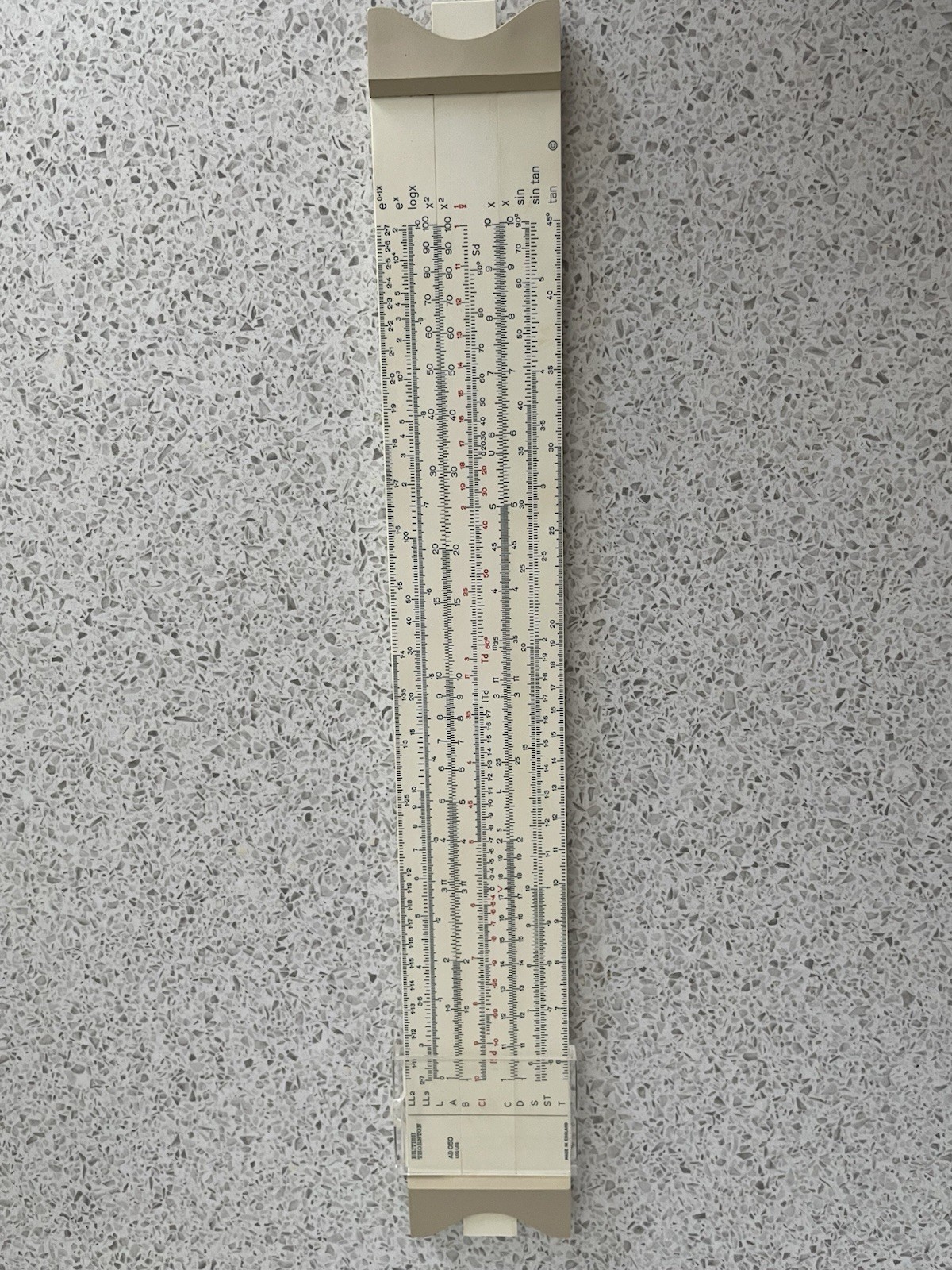 BRITISH THORNTON AD050 SLIDE RULE, CASE, INSTRUCTION BOOKLET