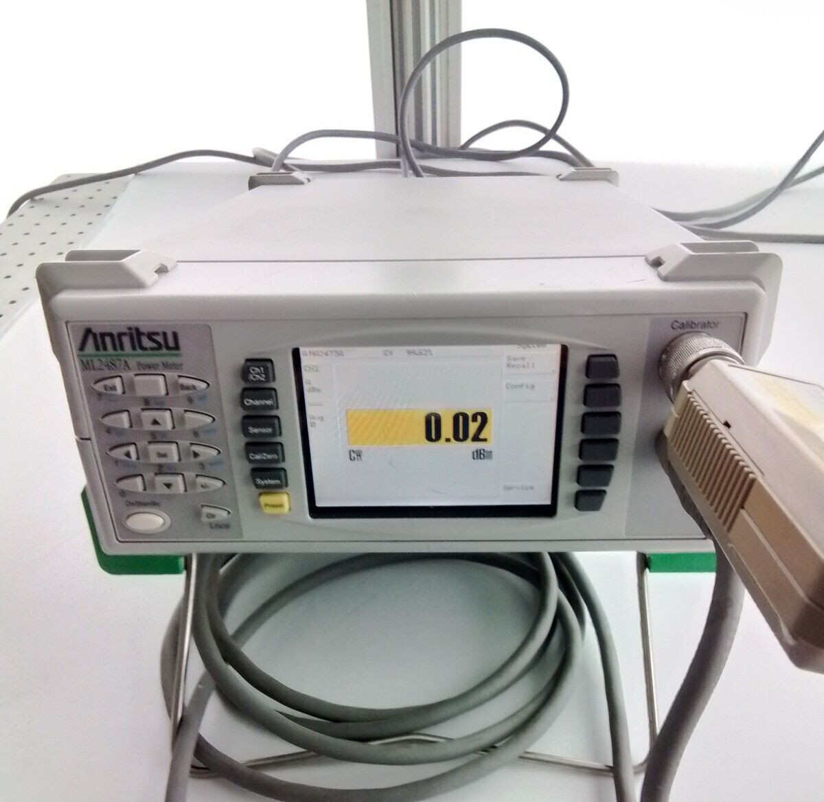 Anritsu ML2487A power Meter ( no accessories)