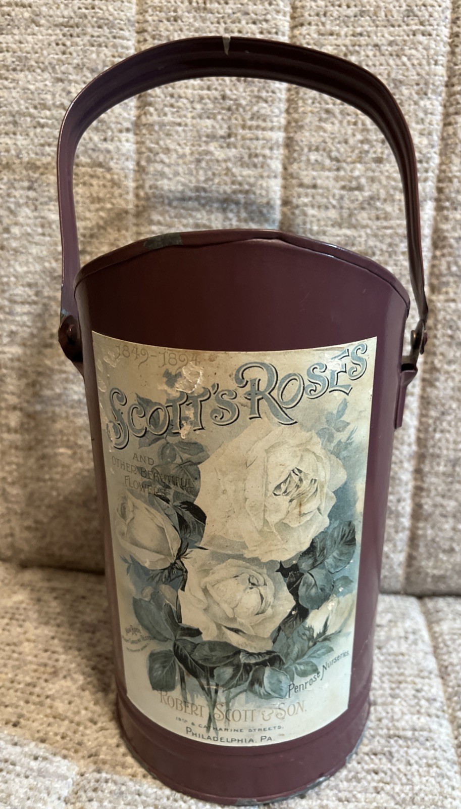 VTG Galvanized Scott’s  Roses Tin Planter. 1x.