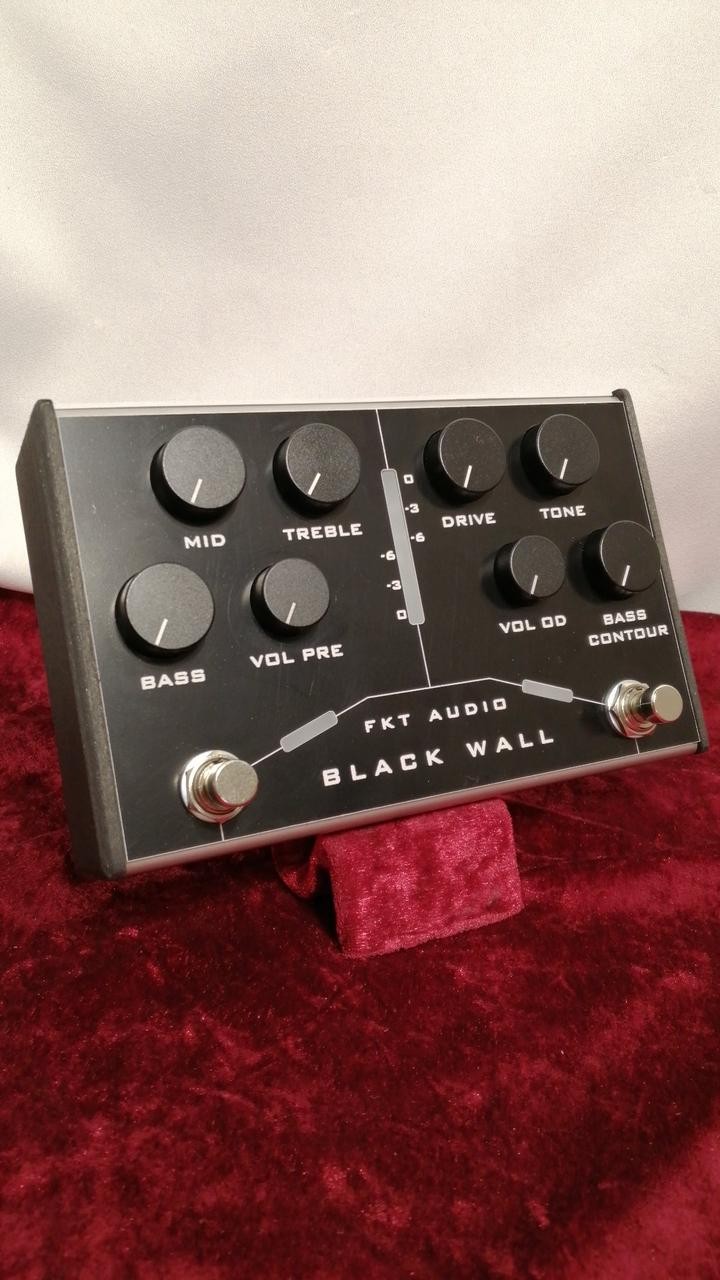 FKT AUDIO Black Wall Bass Preamp EQ Overdrive Hand-Made Italy Used