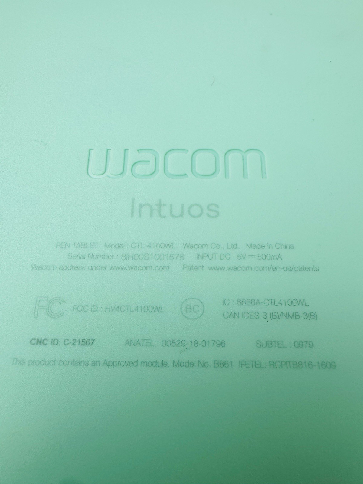 Wacom Intuos Wireless Graphic Tablet, Pistachio