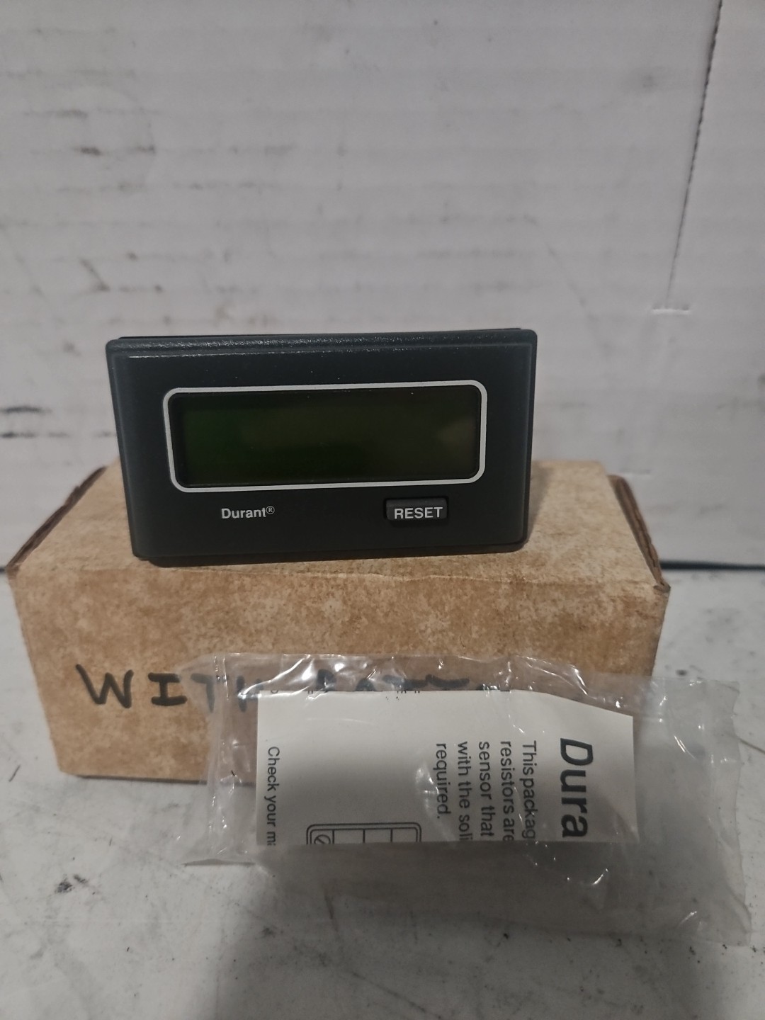NEW OEM Eaton Durant 53300400 Counter Totalizer Courier Series 8 Digit Display