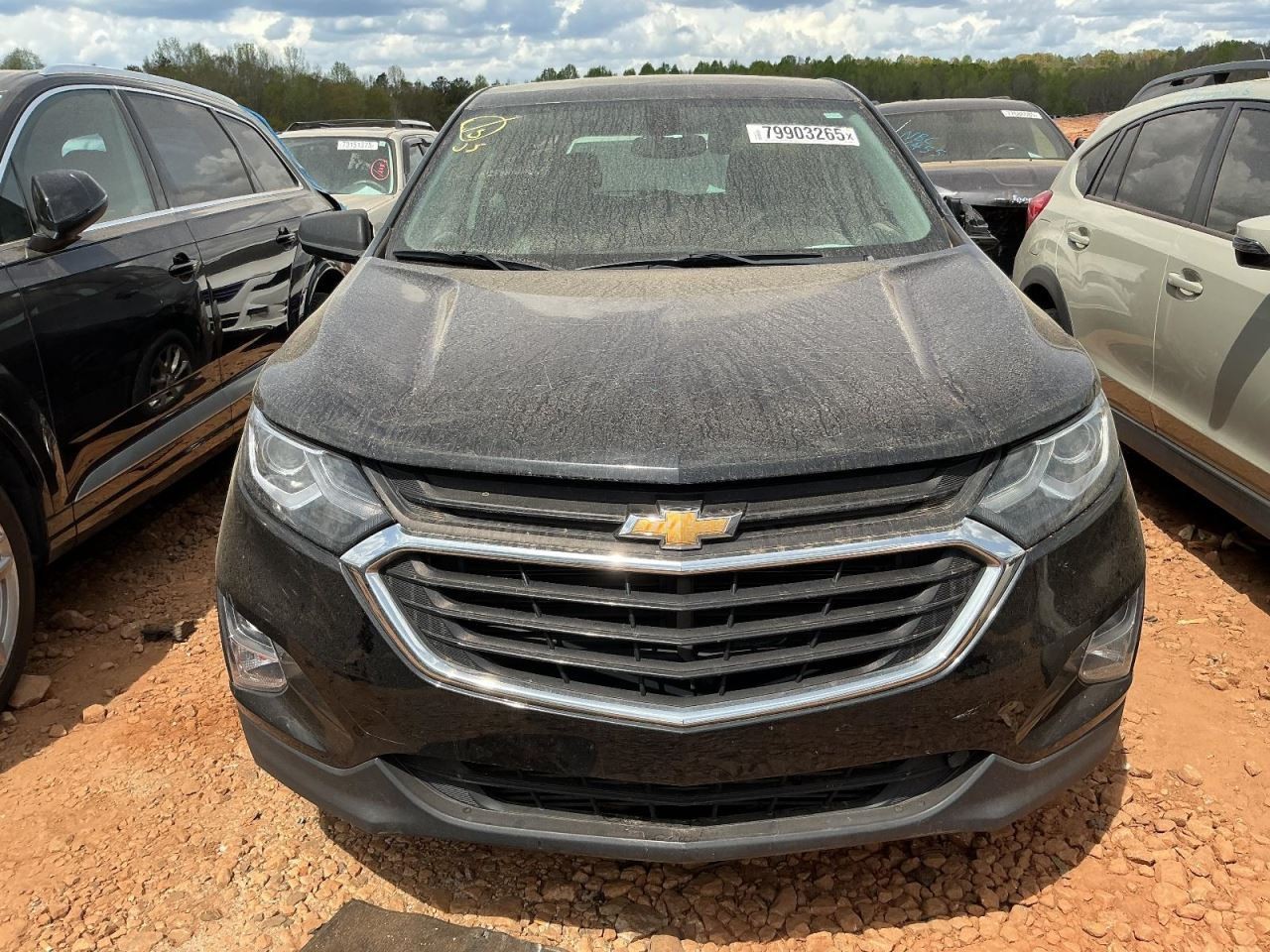 EQUINOX 2018 Glove Box 5024611