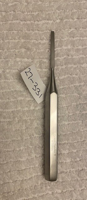 27-331HOKE OSTEOTOME  STRAIGHT 5.5" BLADE WIDE --1/8"