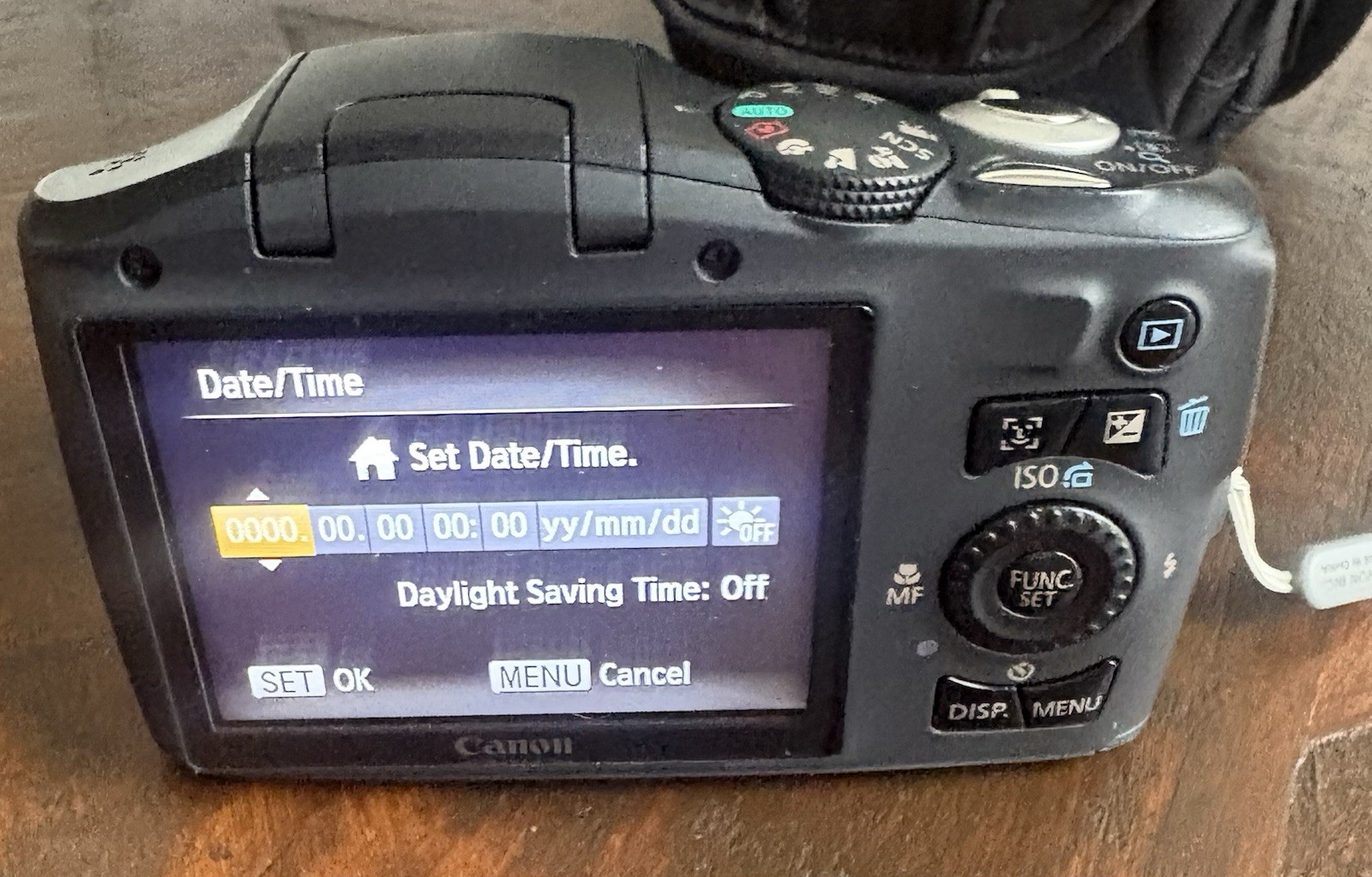 Canon SX130 IS Powershot Digital Camera 12x Optical Zoom 12.1 Mega Pixel -TESTED