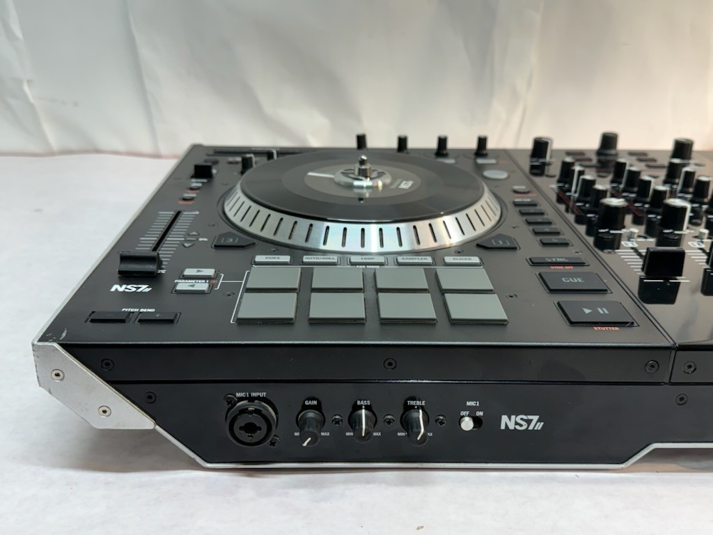 Numark NS7II 4 Channel Motorized Digital DJ Controller & Mixer *READ