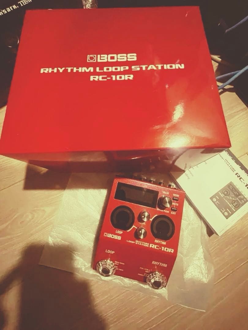 BOSS RC-10R Rhythm Loop Station with Box and Manual