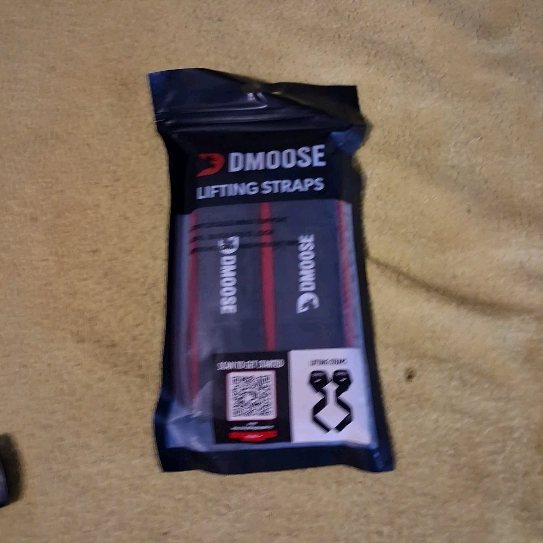 DMoose Weight Lifting Straps Extra Padding Wrist Support Black Red