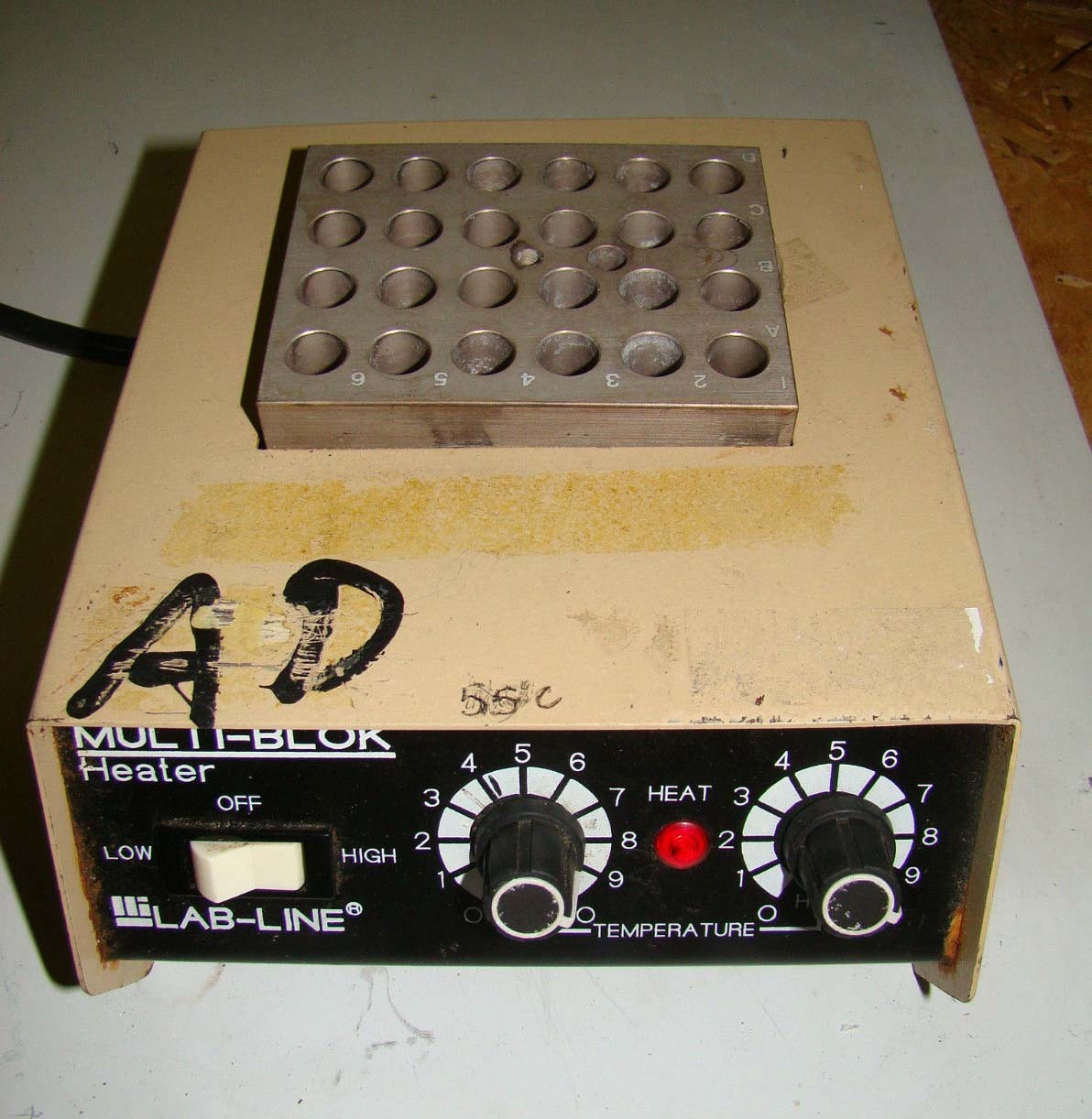 # 049 Lab-Line 2050 Multi-Blok Heater