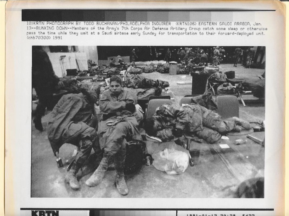 1991 7th Corps Air Defense Artillery Saudi Arabia Airbase Original News Photo