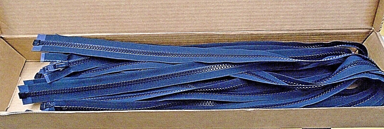 CASE OF 10 YKK VFUVOL-107 TX E 11/16 BOAT-TOP UV 48" ZIPPER BLACK
