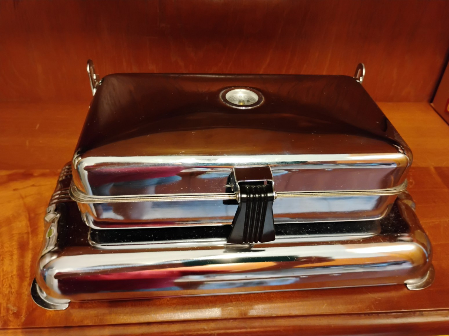 Rare Find - Vintage  Electric Mastercraft Sandwich Toaster UNUSED (with box)